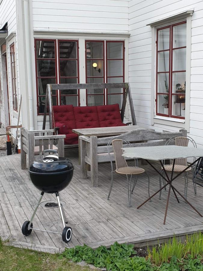 Vaelrenoverad Fin Laegenhet I Charmigt Omrade Söderhamn Exterior foto